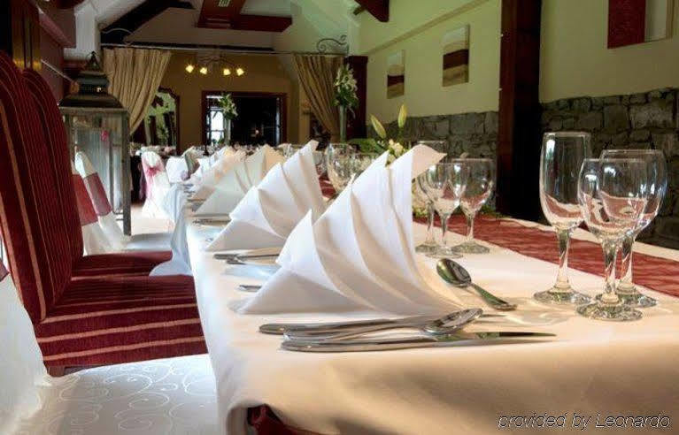 Court Yard Hotel Лейкслип Екстериор снимка