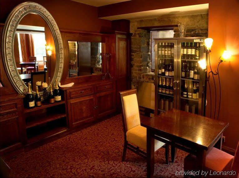 Court Yard Hotel Лейкслип Екстериор снимка